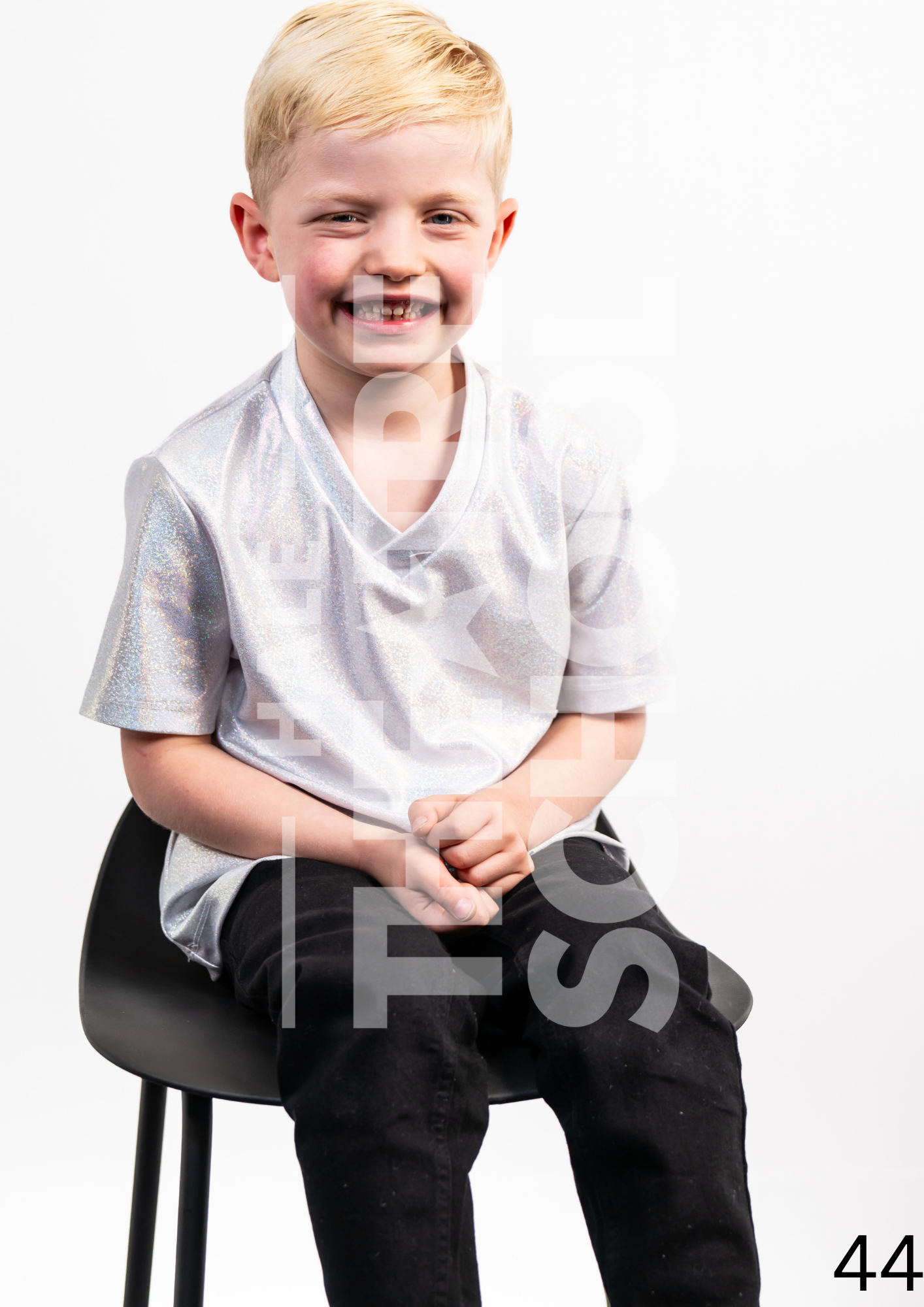 Show Portraits and Pictures